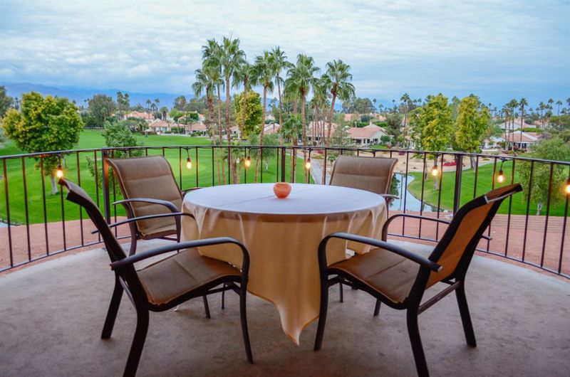 Palm Desert Golf Club with Dining Rooms, Terrace and Bar