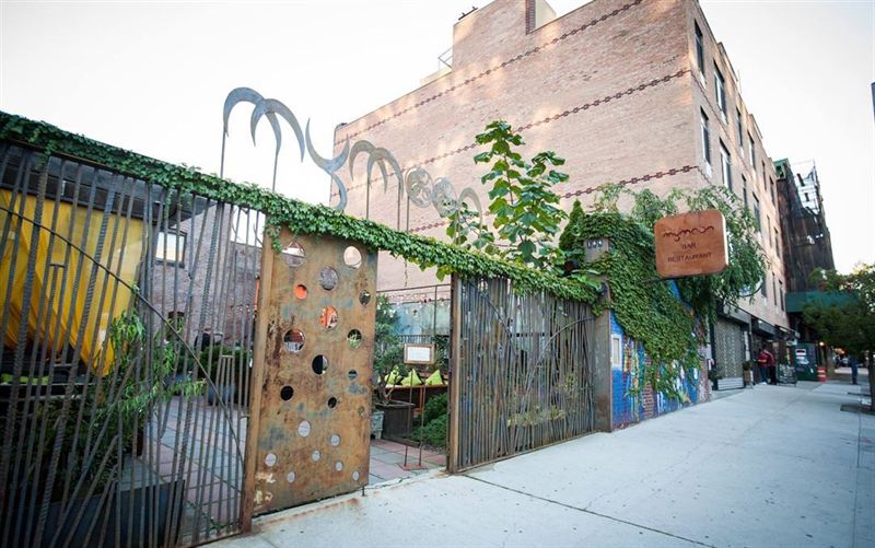 Williamsburg Industrial Venue With Courtyard and Dining