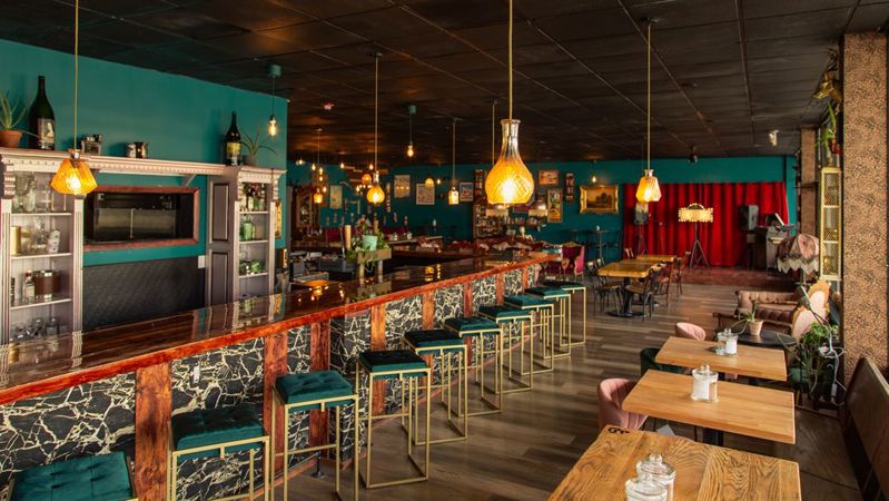 Eclectic Lounge and Bar for Private Parties and Live Events