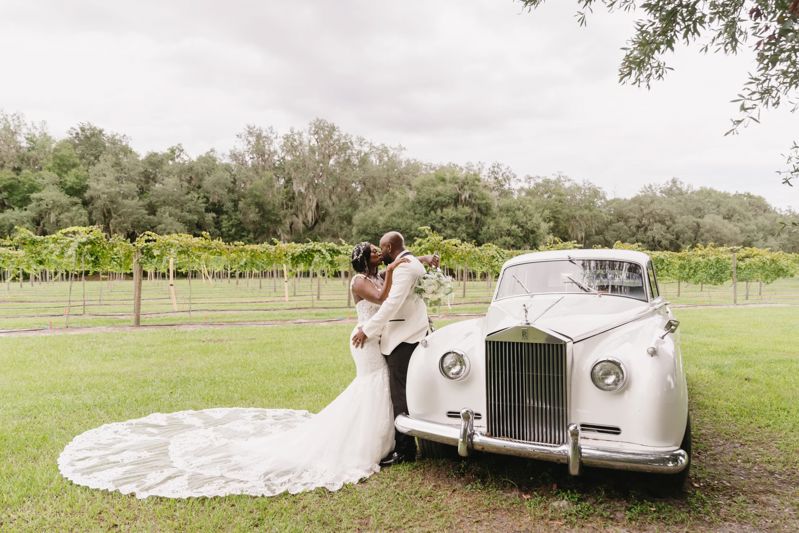 A Gorgeous White Wedding Barn on a Breathtaking Vineyard