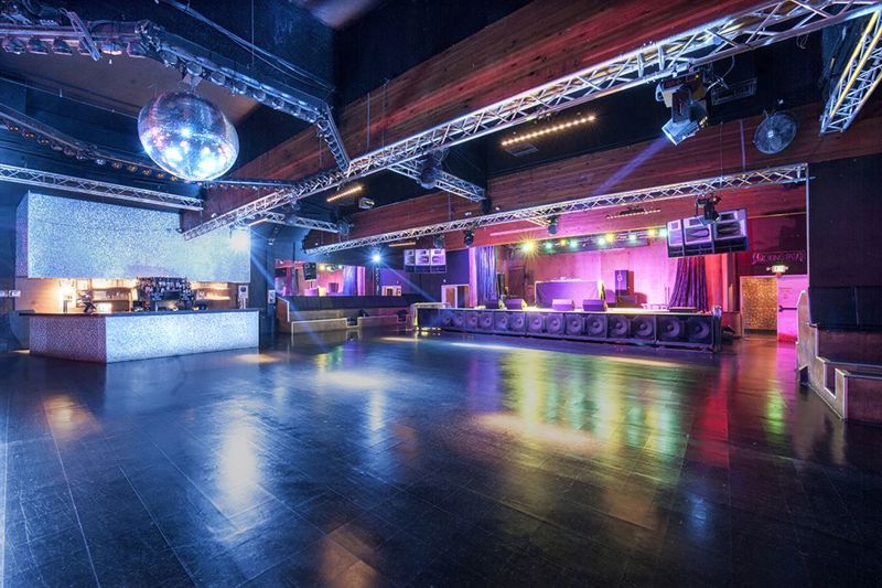 Large Mid-city Entertainment Venue with Multiple Event Rooms