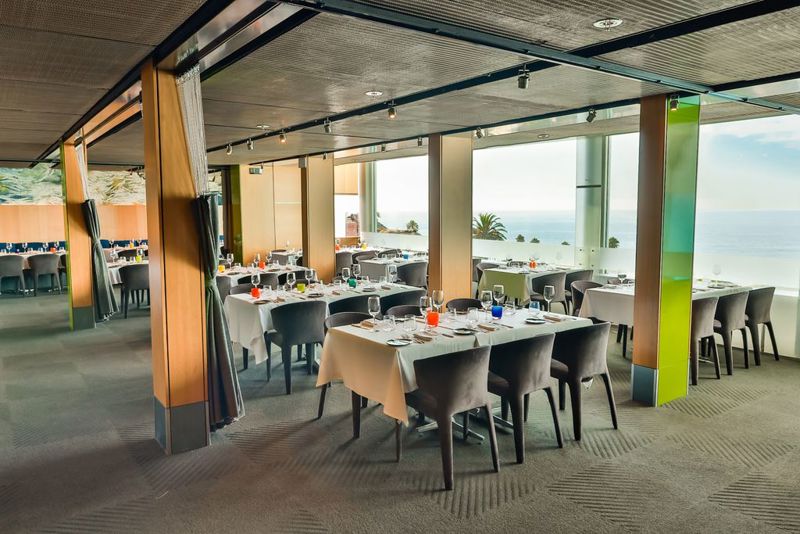 Three-level La Jolla Restaurant Venue with Ocean Views