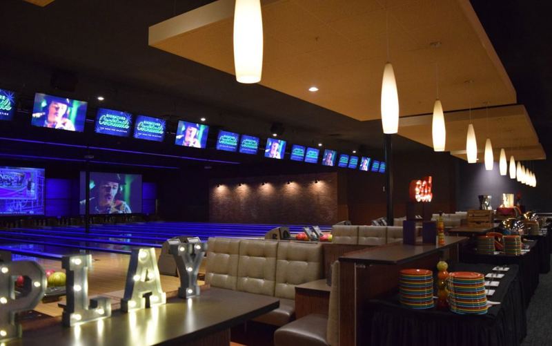 Buffalo Grove Bowling Venue with Laser Tag for Parties and Team Events