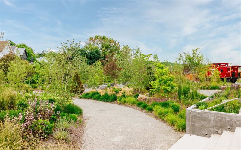 Restored Hudson Barn Venue With Garden and Cathedral Windows