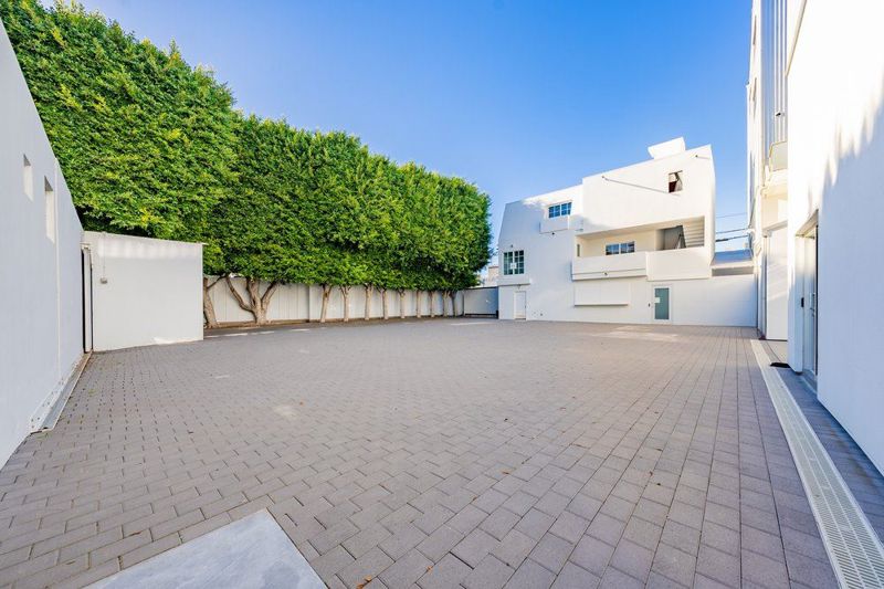 Historic Venice Residence-style Event Venue Near the Beach