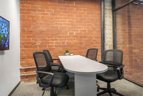 Flexible Coworking and Event Space for Large Professional Gatherings