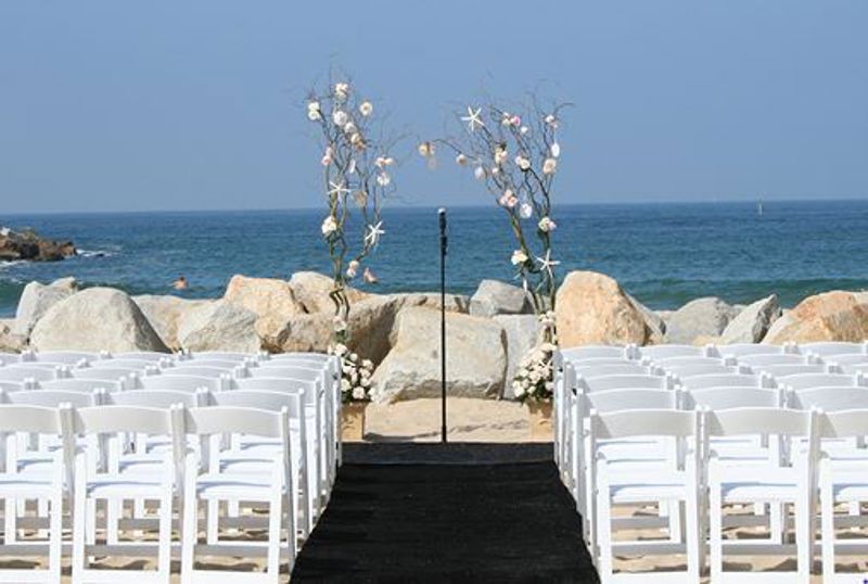 Harborfront Redondo Beach Restaurant with Private Dining and Terrace