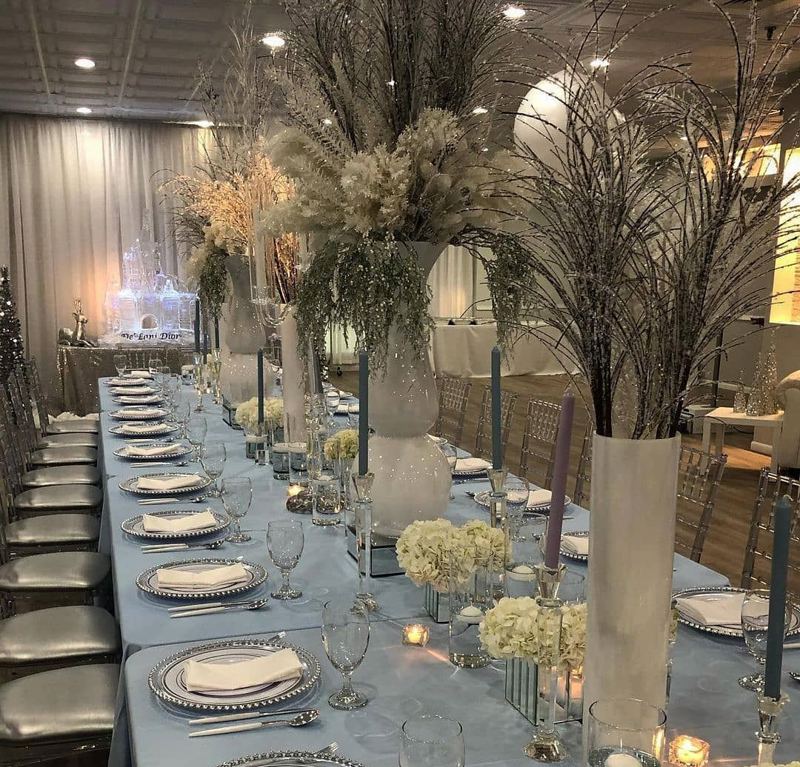 Flossmoor Meeting and Gallery Venue for Events Up to 125 Guests