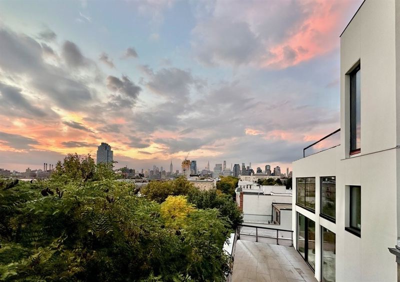 Intimate Greenpoint Event Space With Garden and Commercial Kitchen