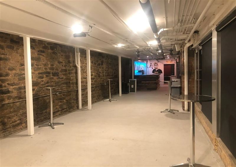 Industrial Brooklyn Meeting and Event Venue for Up to 85 Guests