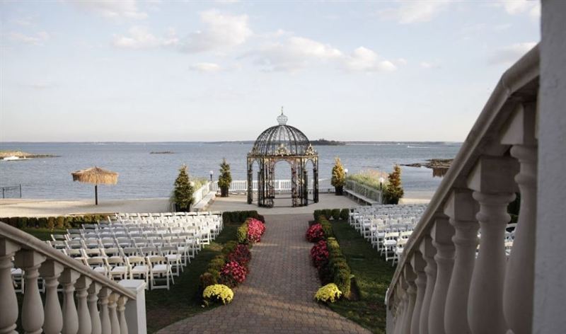 Long Island Sound Mansion With Beachfront Ballrooms