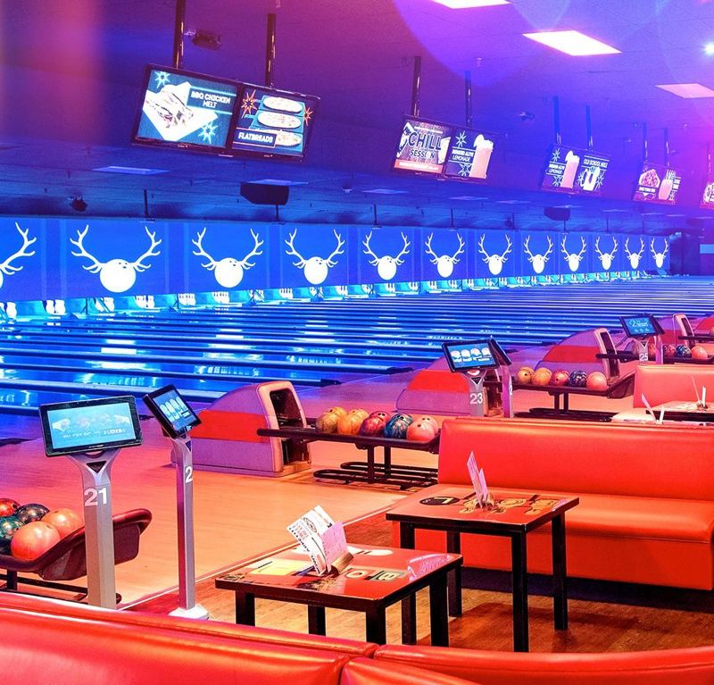 River Grove Bowling and Arcade Venue for Parties and Company Events