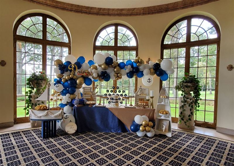 Gold Coast Country Club With Ballroom, Terrace and Tented Grounds