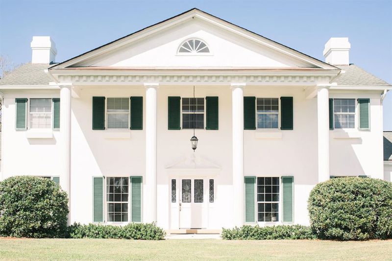 Private Vero Beach Estate with Pool, Gardens and Elegant Event Lawn