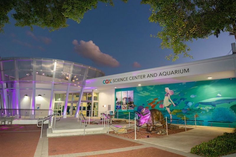 Science Center Venue with Aquarium Galleries and Outdoor Exhibits