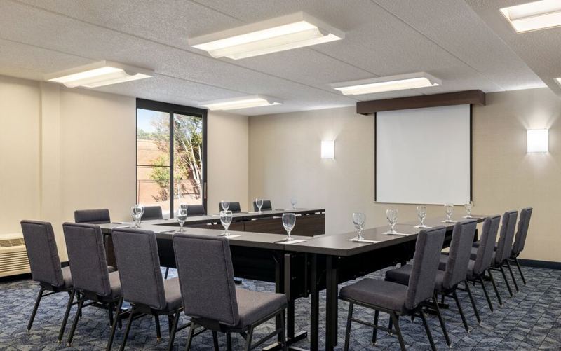 Courtyard Atlanta Northlake hotel meeting and event space in Tucker, GA photo