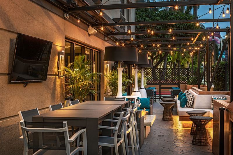 Hollywood Hotel Meeting Space Near the Walk of Fame