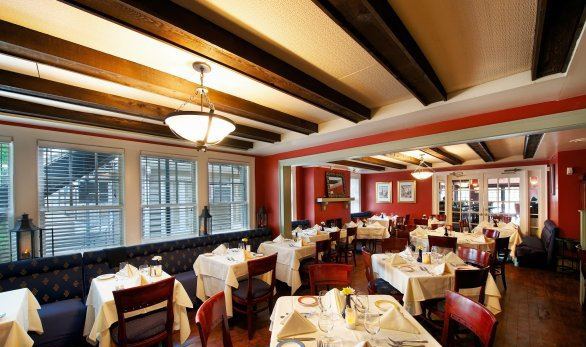Restaurant and Lounge Setting for Dinners, Receptions and Celebrations for Groups Up to 20