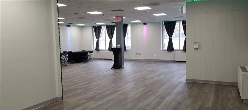 Flexible Homewood Event Suite for Celebrations, Meetings and Productions