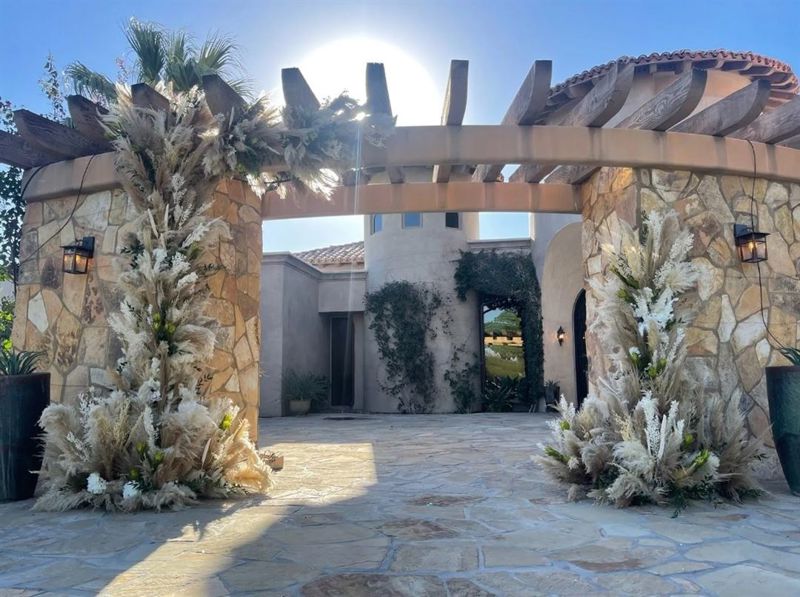 Large Indio Estate Venue with Panoramic Coachella Valley Views