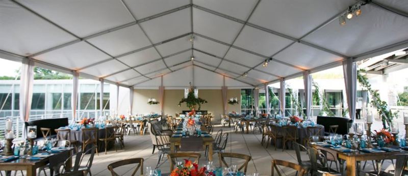 Nature Museum with Gardens and Galleries for Weddings and Celebrations