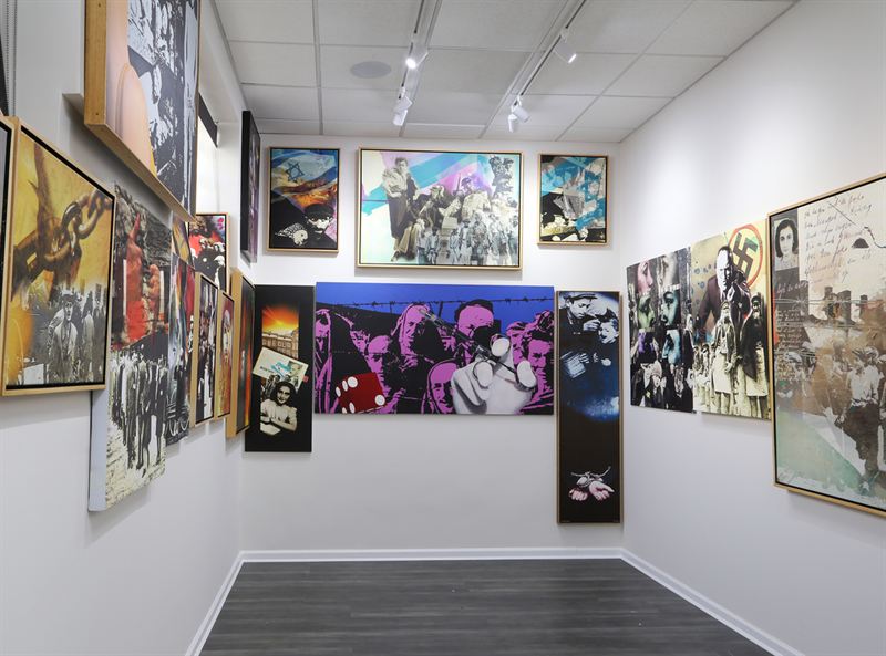 Long Island City Art Museum With Flexible Gallery Floor and Catering Pantry