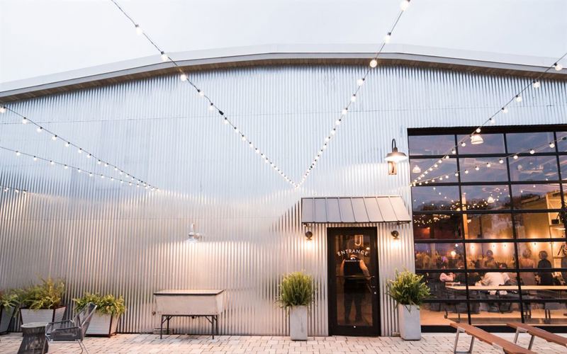 Plainfield Event Venue With Outdoor Space for Weddings and Company Events