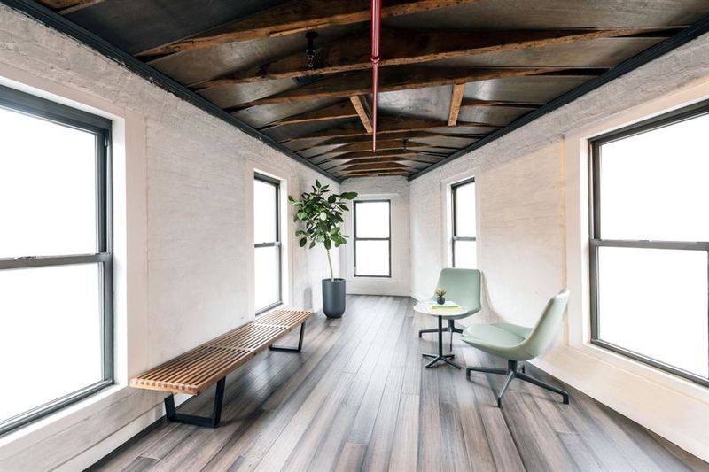Top-Floor Meatpacking Loft in the Historic Little Flatiron Building