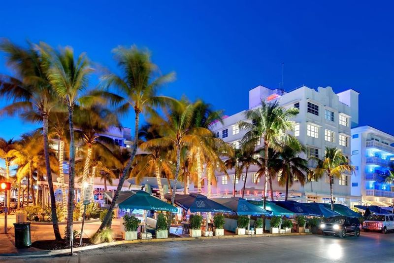 Ocean Drive Hotel Venue with Rooftop and Pool Decks