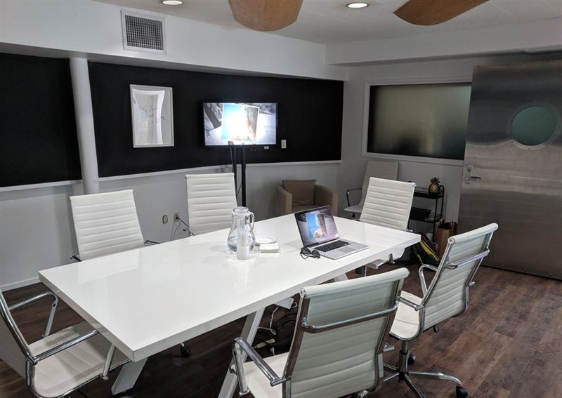 Beach House CoWork meeting spaces / rooftop venues in Santa Monica, CA photo