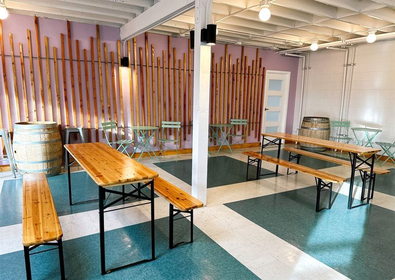 Far Field Beer Company restaurants & bars / outdoor venues in Hawthorne, CA photo