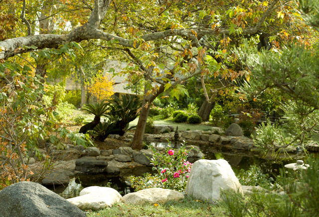 Storrier Stearns Japanese Garden event space in Pasadena, CA photo