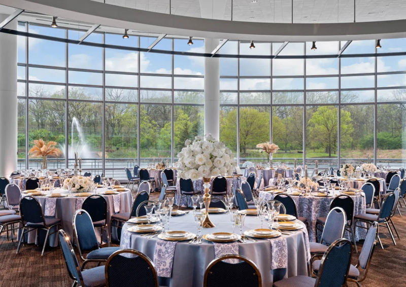 Downers Grove Event Venue With Outdoor Space for Weddings and Company Events