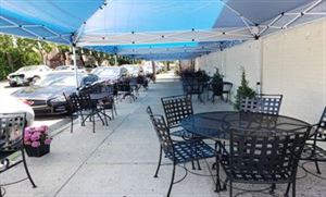 Throggs Neck Restaurant With Private Event Room, Brick Character, Full Bar, and Group Dining