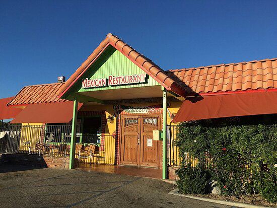 Family-Run Mexican Restaurant for Lively Group Celebrations