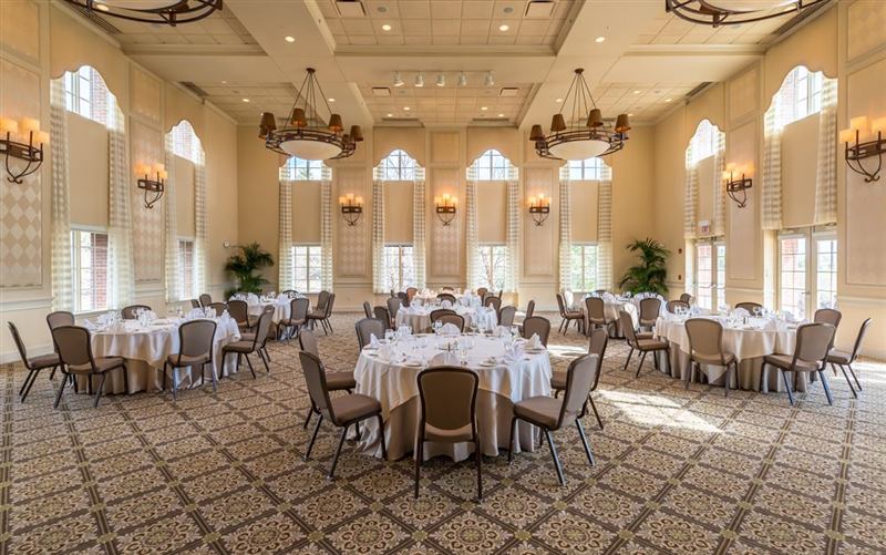 Glenview Golf Club Event Venue for Weddings, Dinners and Corporate Events