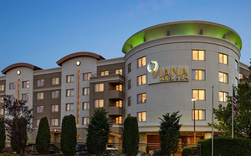 Westbury Hotel Venue With Meeting and Event Space