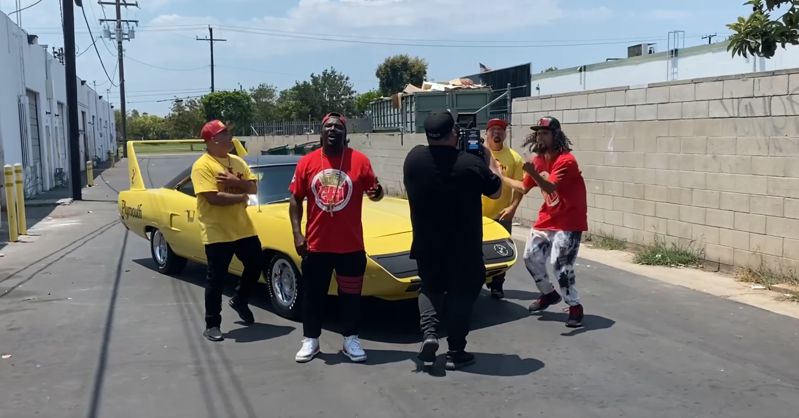 Private Garage Studio with a Curated Collection of Classic and Luxury Cars