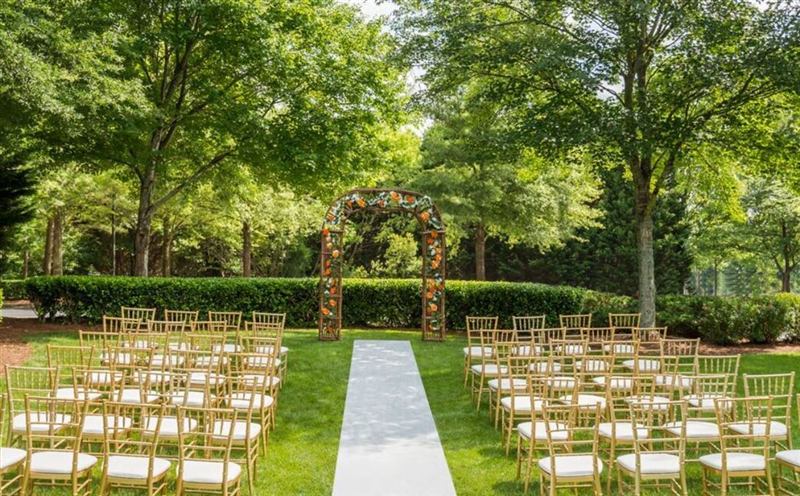 Hotel Event Space With Restaurant, Patio, Fire Pit and Flexible Meeting Rooms in Alpharetta, GA