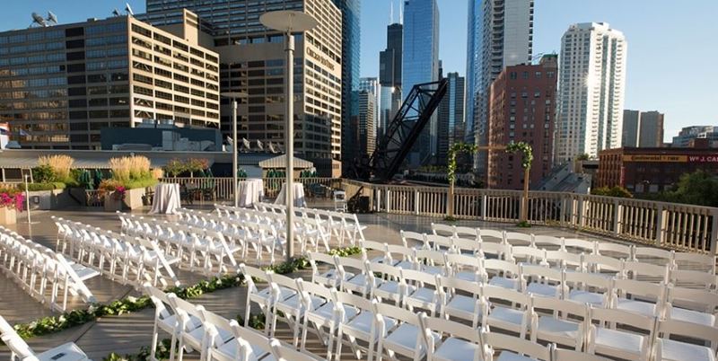 River North Club Restaurant With Terrace, Sun Deck and Private Event Rooms