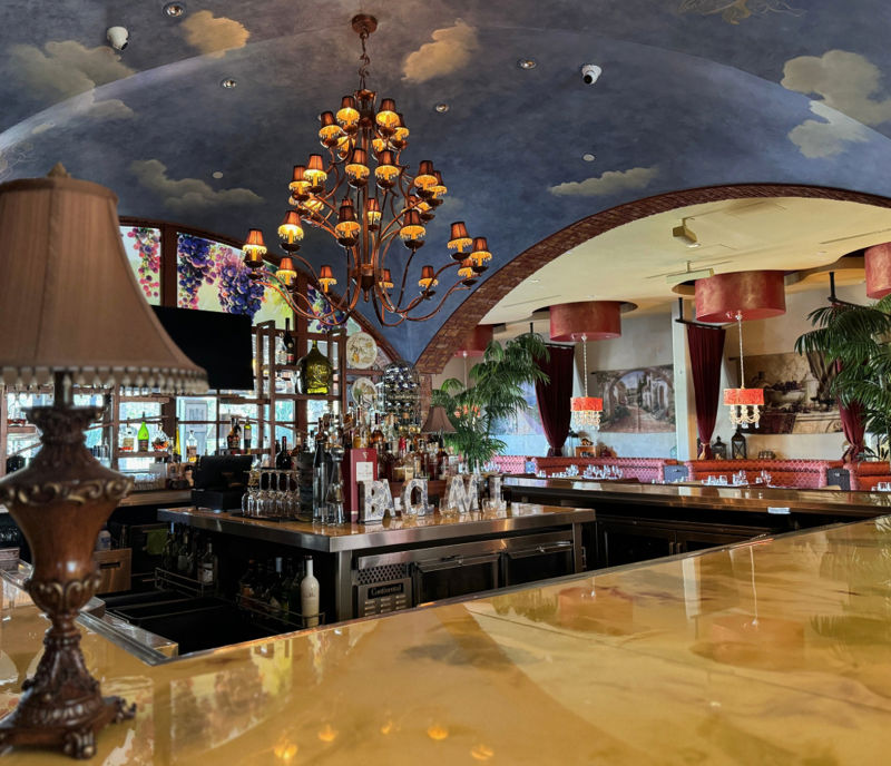 Boynton Italian Steakhouse with Private Rooms and Full Buyouts