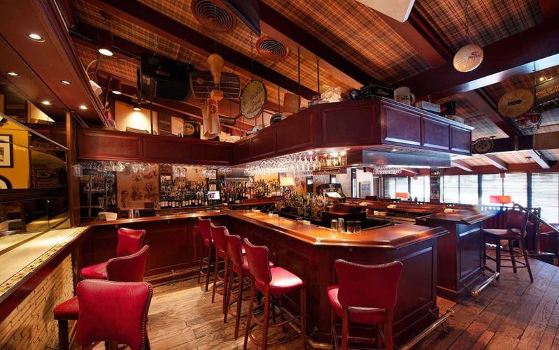Steakhouse With Private Dining and Secluded Wine Room