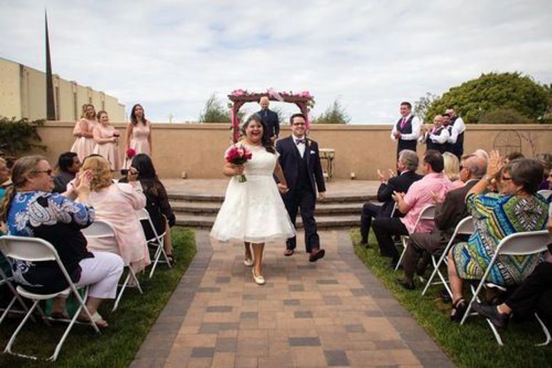 Outdoor Courtyard Venue for Weddings and Celebrations
