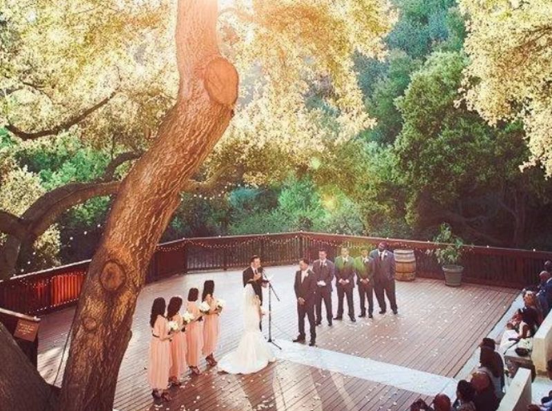 Oak Shaded Topanga Venue with Amphitheater, Deck and Light Filled Hall