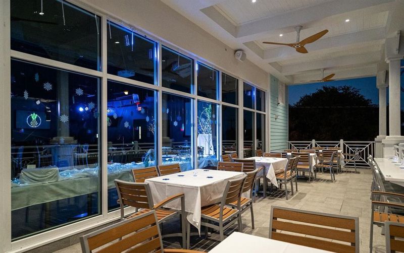 Melbourne Restaurant with Moon Room, Stage and Professional Sound