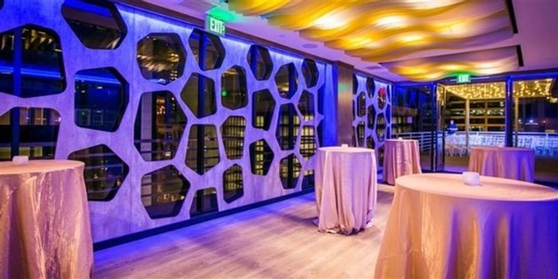 The Top of the Hub event centers / outdoor venues in Los Angeles, CA photo