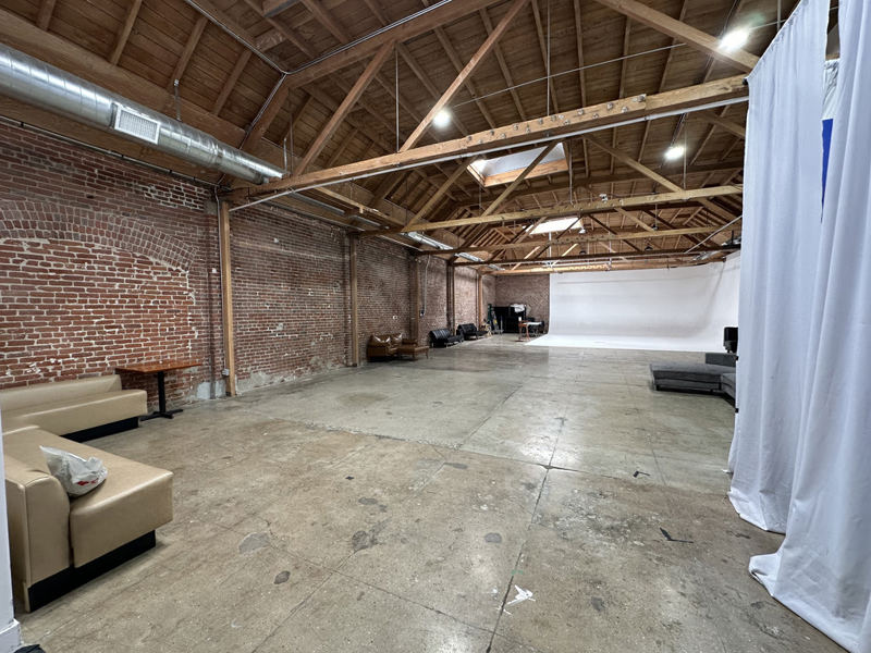 BlueMoon Studio studios & sets / event centers in Los Angeles, CA photo
