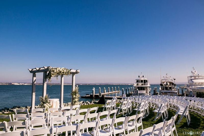 Coronado Bay Resort Venue with Waterfront Lawns and Coastal Ballrooms