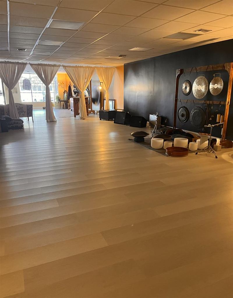 Centerport Wellness Studio for Workshops, Concerts, Photo and Video Shoots