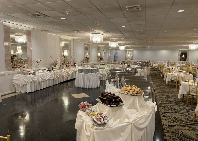 Full-Service Batavia Banquet Hall for Weddings, Fundraisers and Corporate Events
